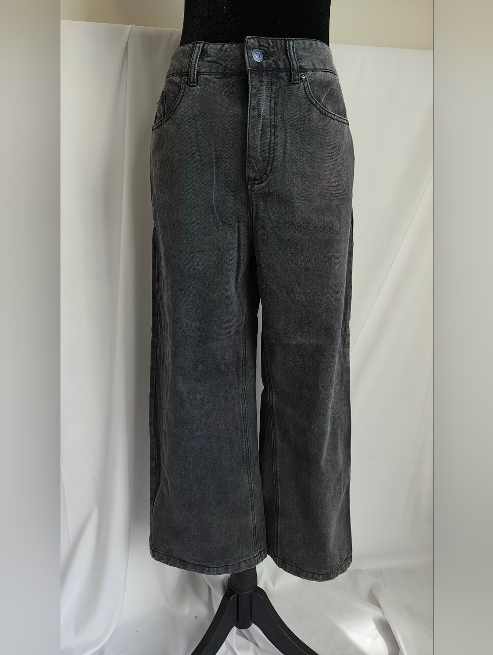 straight wide leg jeans